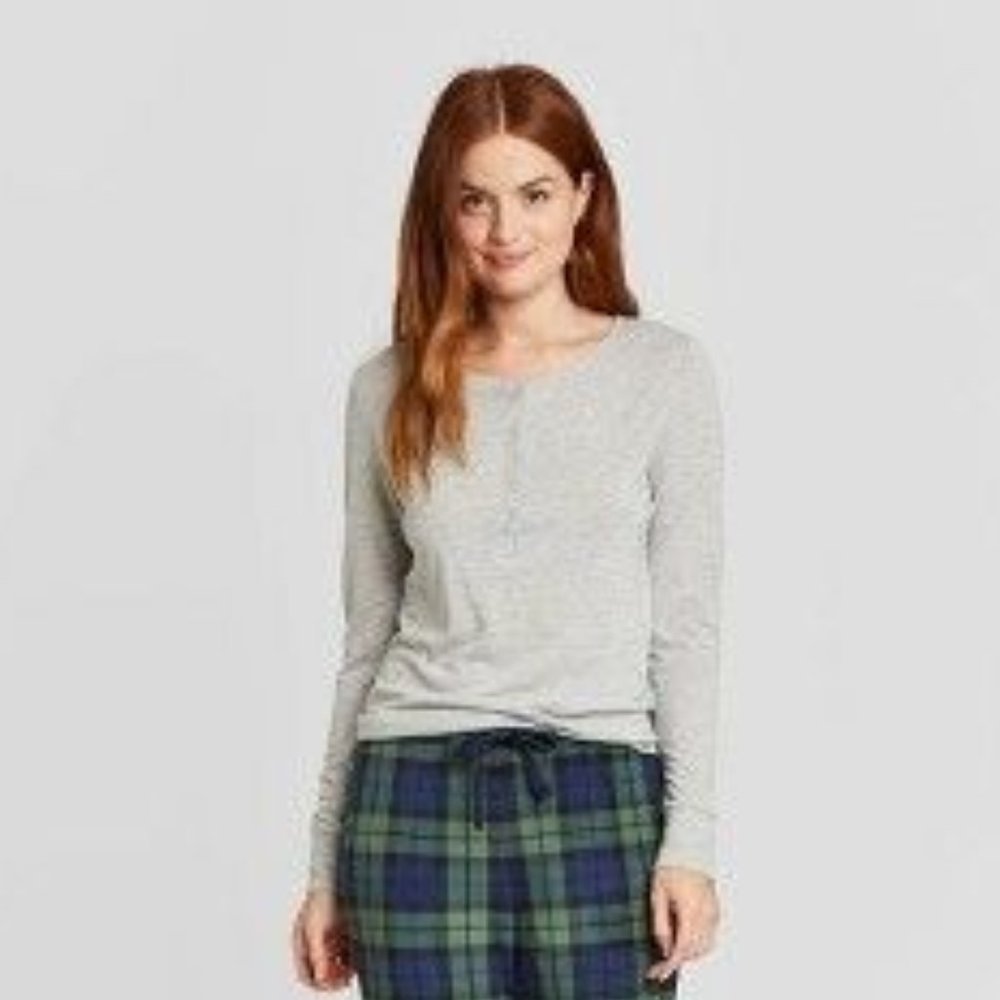 - STARS ABOVE Grey Henley LS top